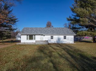 18424 State Line Rd, Edwardsburg, MI 49112