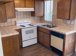 1020 Jefferson Ave #205, Clovis, CA 93612