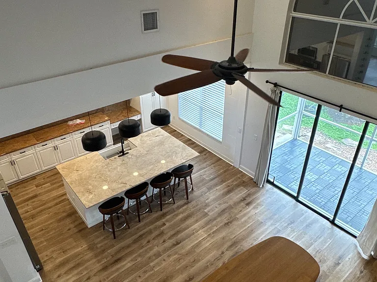 10894 Old Bridgeport Ln — Photo 39