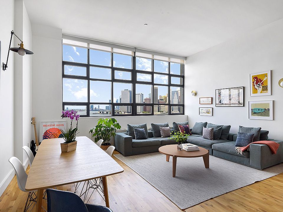 1st image of 360 Furman St APT 829