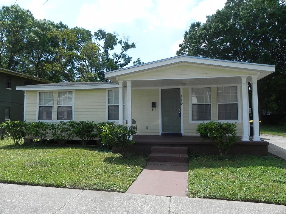 1st image of 1190 W 24th St