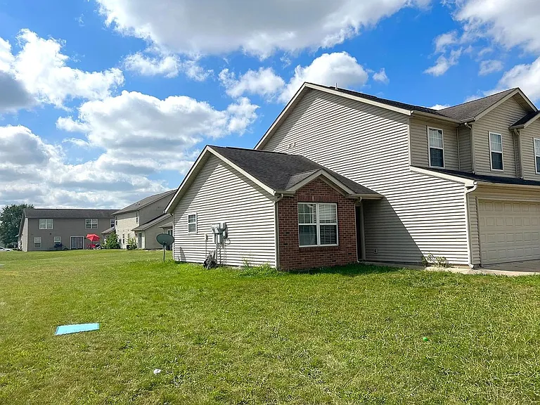 40-42 Cabernet Ct — Photo 12