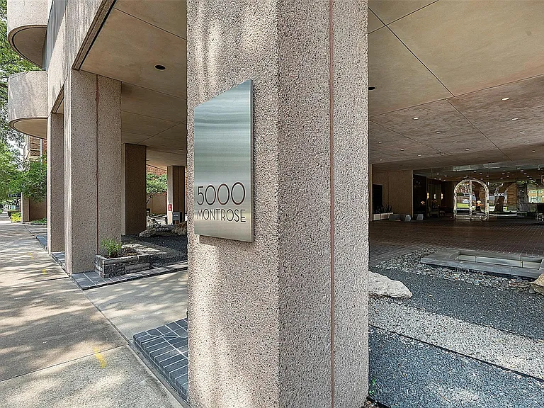 5000 Montrose Blvd #16B — Photo 13