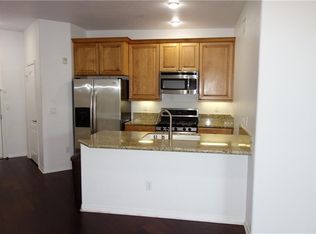 14271 Dickens St, Sherman Oaks, CA 91423