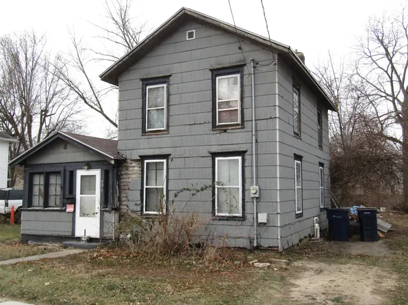 606 Cherry St, Janesville, WI 53548