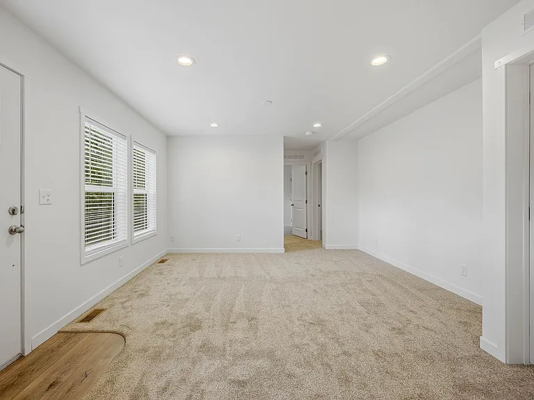 1445 Elm St — Photo 3