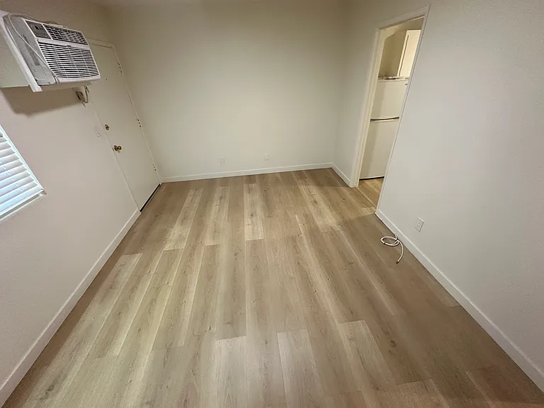 The Reef Apartments — Photo 21