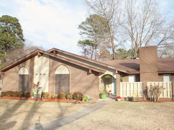 2422 Belair Dr, Magnolia, AR 71753