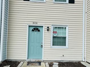 3233 Clover Rd E, Chesapeake, VA 23321