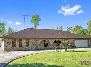 41517 Black Bayou Rd, Gonzales, LA 70737