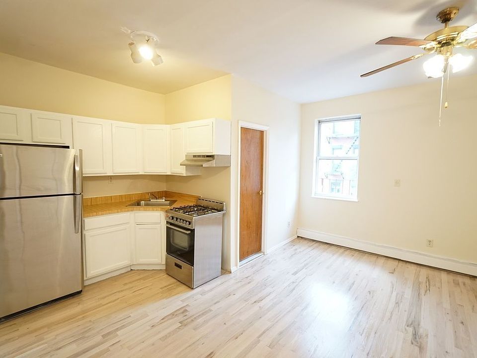 1st image of 733 6th Ave #2T