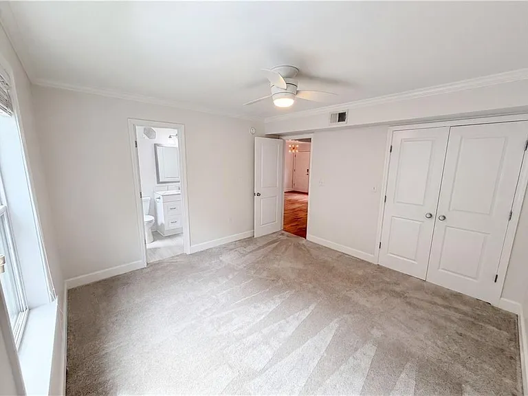 48 Peachtree Ave #200 — Photo 31