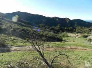 943 Crown Hill Dr, Simi valley, CA 93063