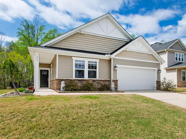 339 Summer Ranch Dr, Fuquay Varina, NC 27526