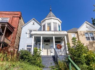 527 W 4th St, Duluth, MN 55806