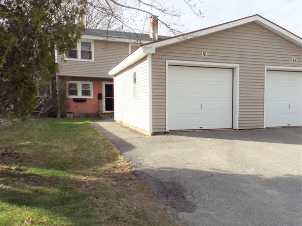 15 Blue Hl W, Bangor, ME 04401