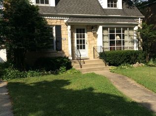 6507 N Caldwell Ave, Chicago, IL 60646