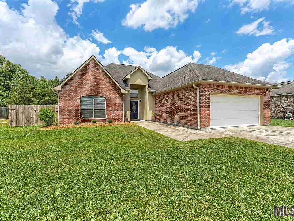 1st image of 26003 Glenbrooke Dr