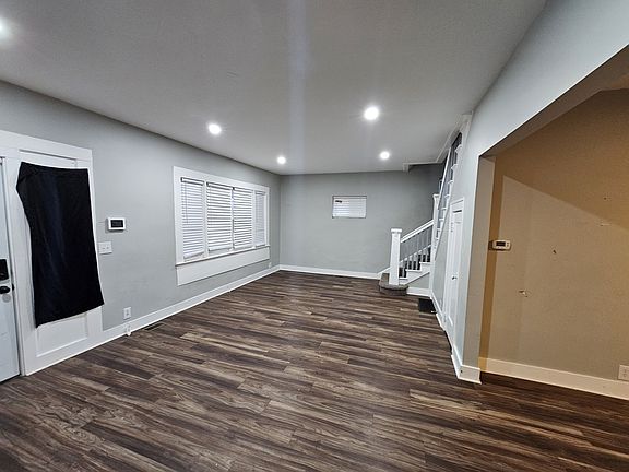 2nd image of 627 N Colorado Ave