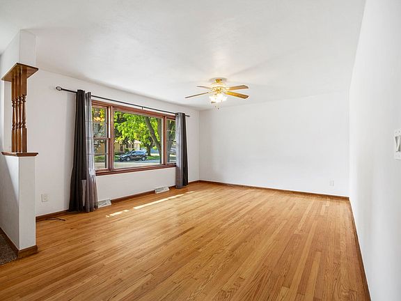 5th image of 422 Hemphill Ave