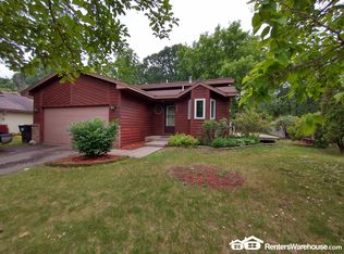 26352 9th St W, Zimmerman, MN 55398