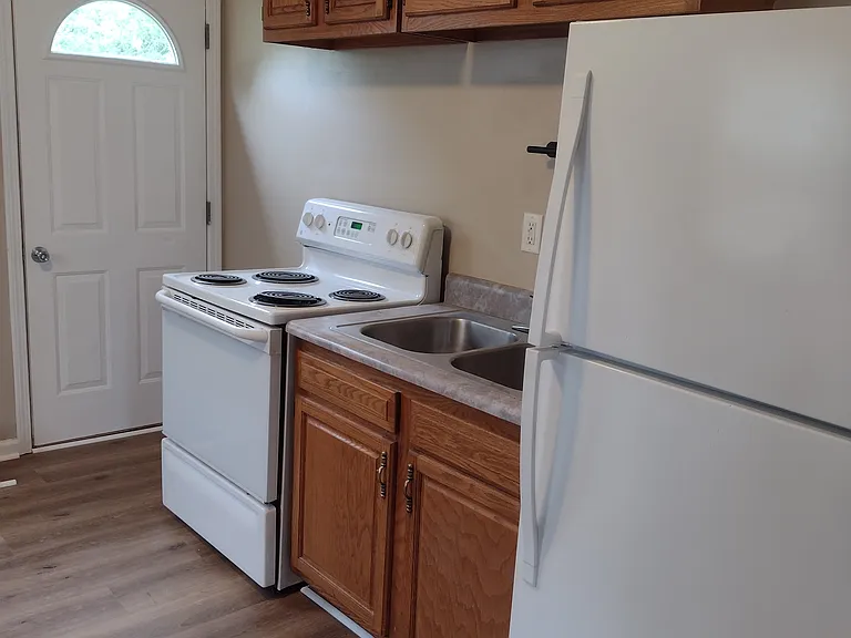 3601 Beechgrove Rd — Photo 7