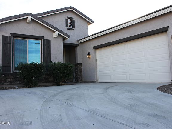 3rd image of 26001 W SEQUOIA Drive