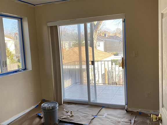 11631DF7-AAB8-4042-B871-5F3212CCB6FA