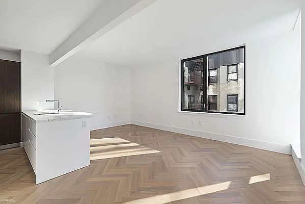 1st image of 100 Avenue A APT 4E