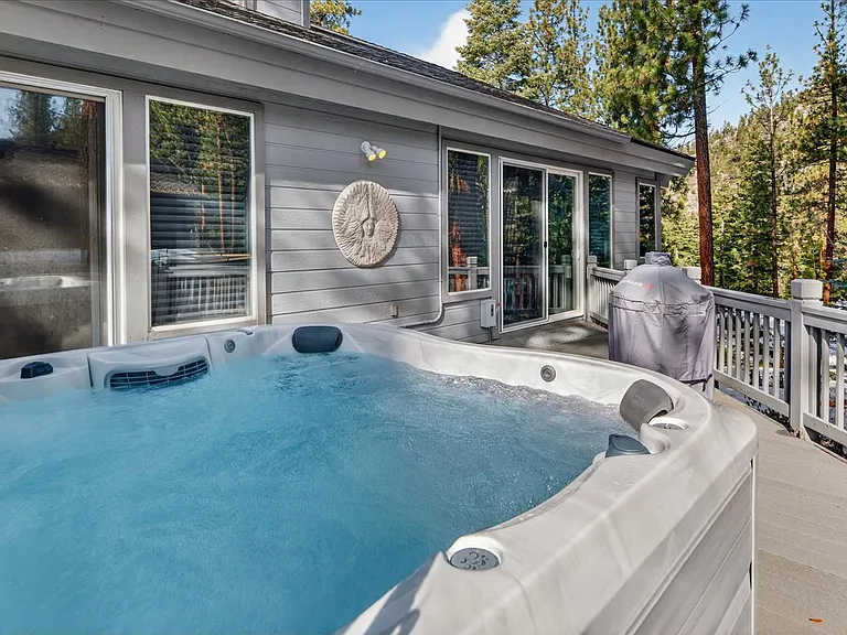 1264 Hidden Woods Dr — Photo 22