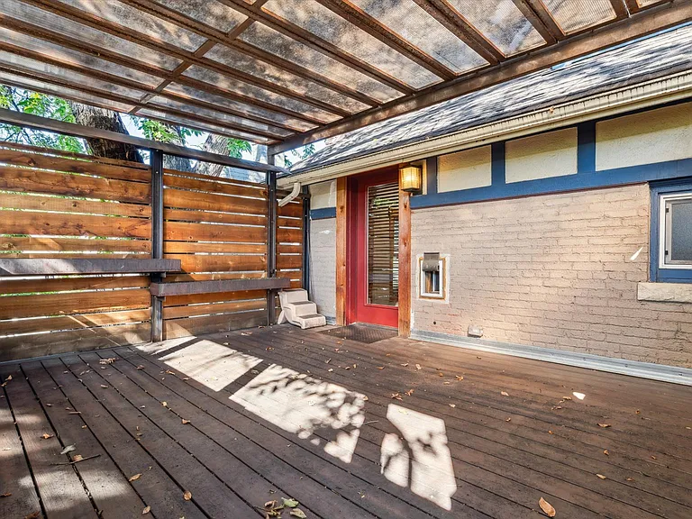 1663 Race St — Photo 32