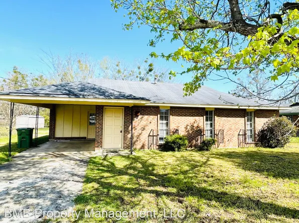 5433 Rolind Dr, Montgomery, AL 36108