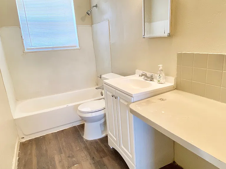 808 Vanda Ave — Photo 6
