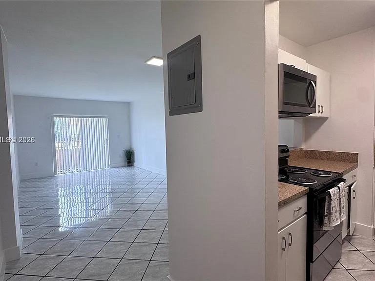 6090 W Flagler St #107 — Photo 15