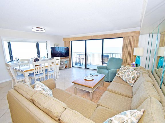 3rd image of 8105 Atlantic Ave Unit 301