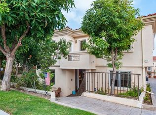 1915 Harriman Ln #A, Redondo Beach, CA 90278