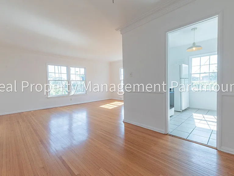 1460 S Orange Grove Ave — Photo 34