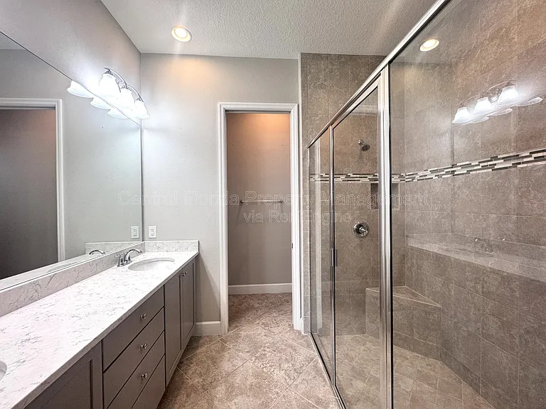 13808 Chauvin Ave — Photo 22