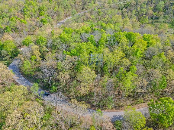 36th image of 1707 Sugar Ridge Rd