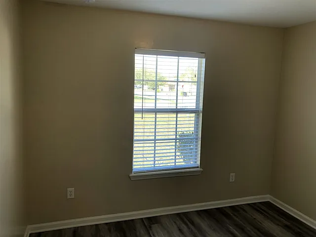 3201 Ginny Lake Dr — Photo 20