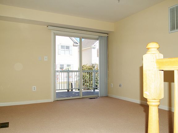 2nd floor Family Room