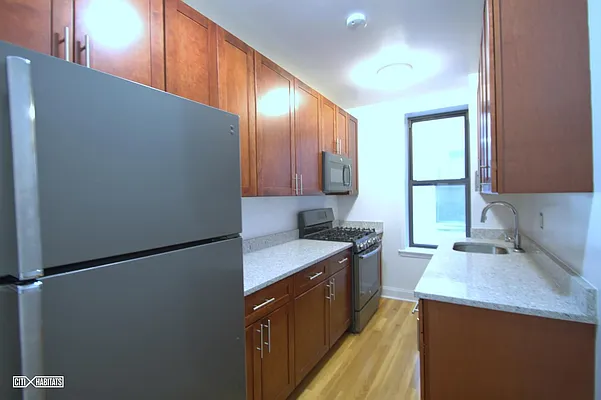 Rented by Citi Habitats | media 6