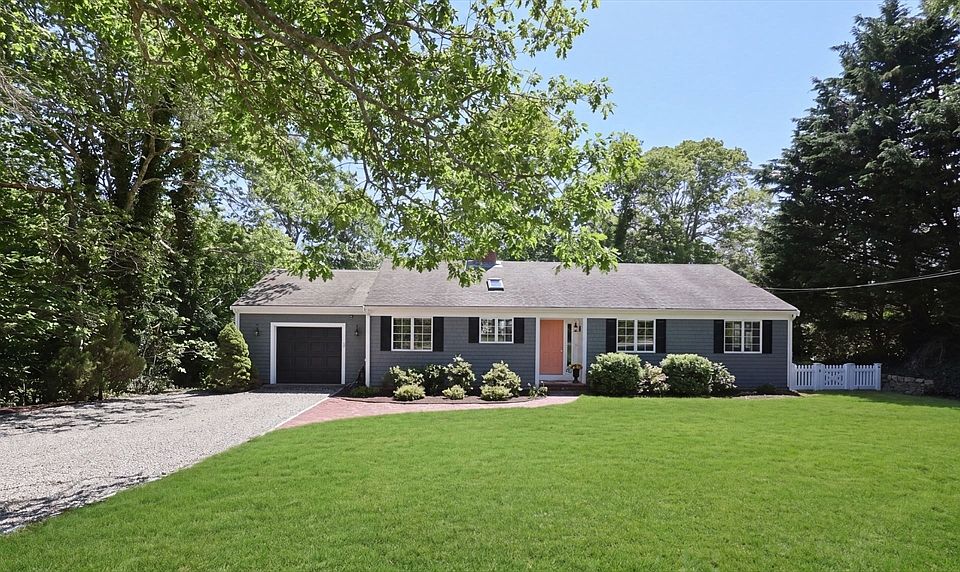 1st image of 133 Hopkins Ln