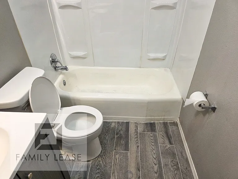 307 Melvin Dr — Photo 16