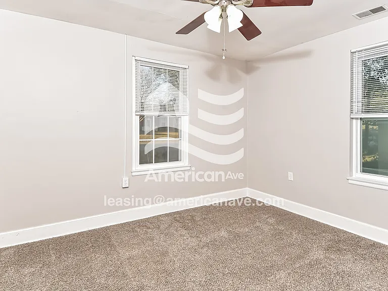 5111_009_wm_-_main_bedroom_13383215.jpg