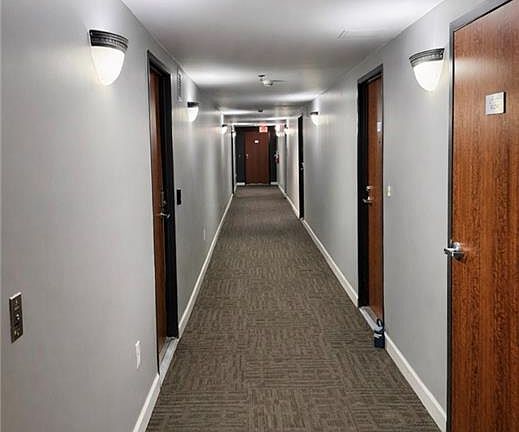 3rd image of 600 Admiral Blvd APT 907