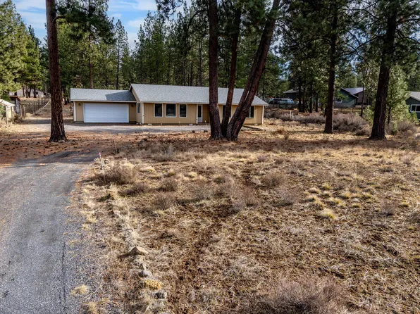 60196 Navajo Rd, Bend, OR 97702
