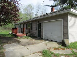 3632 E 6 Mile Rd, White Cloud, MI 49349