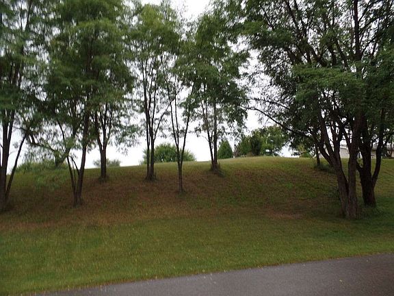 5th image of 10916 Centennial Dr