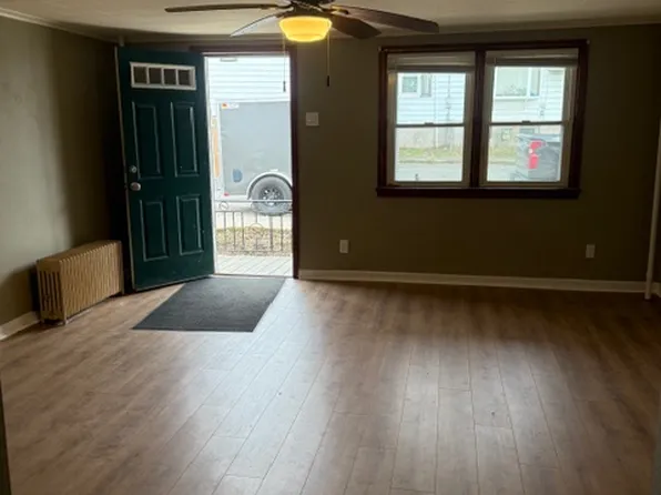 22 Hopkins St #22, Wilkes Barre, PA 18705